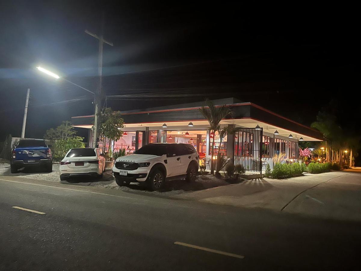 Sunset resorts&bar Ban Nong Chaeng  Eksteriør bilde